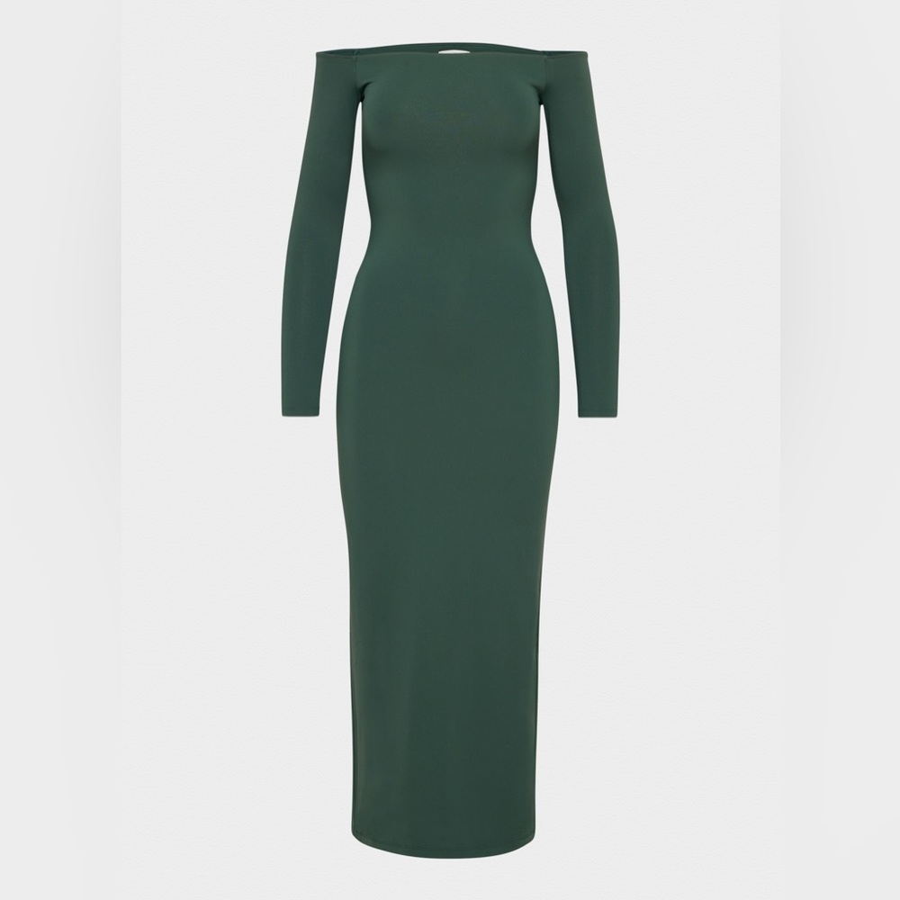 Aritzia Contour Timelapse Dress